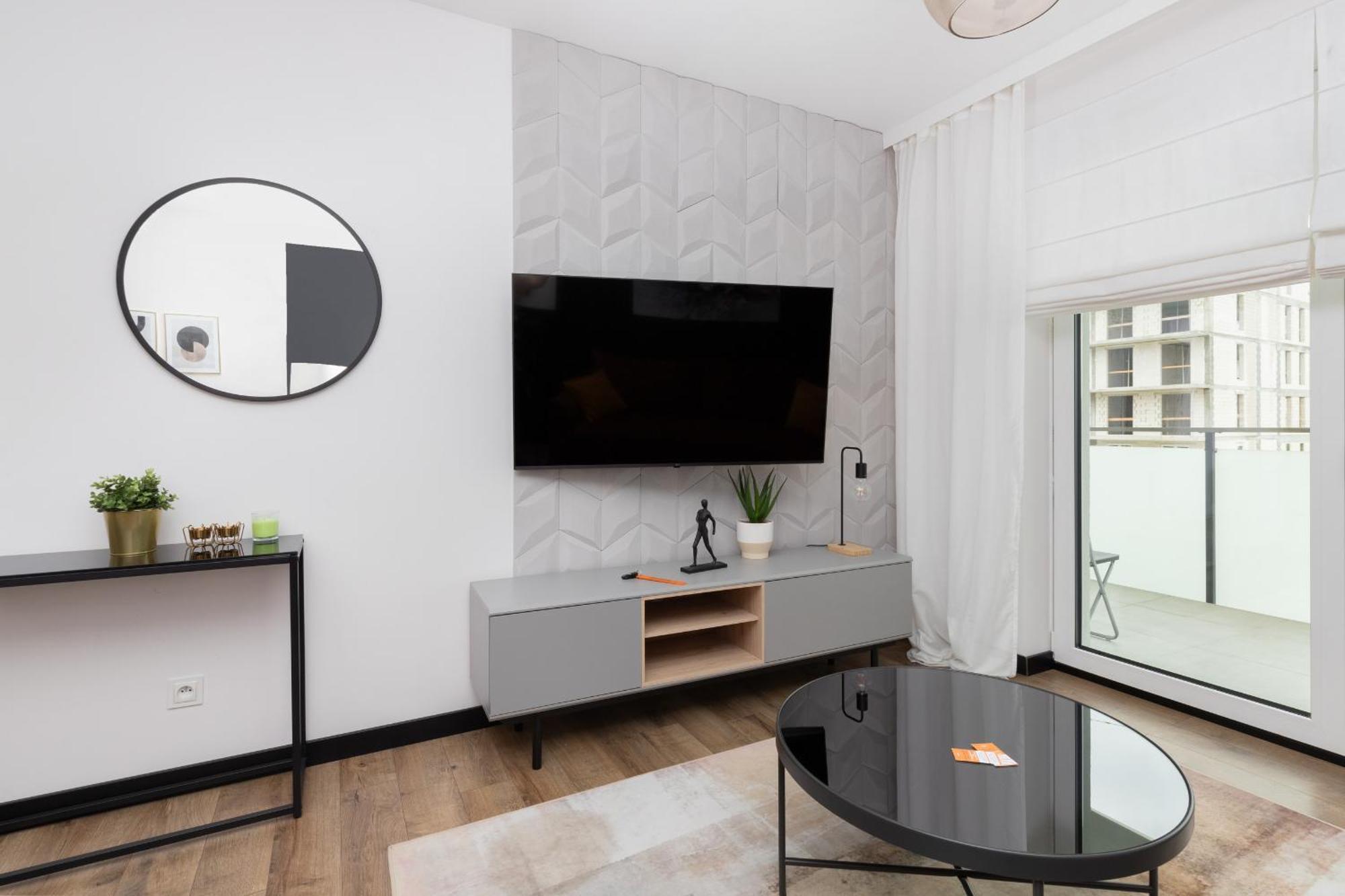 Modern With Balcony And Parking In By Renters Apartment Gdansk