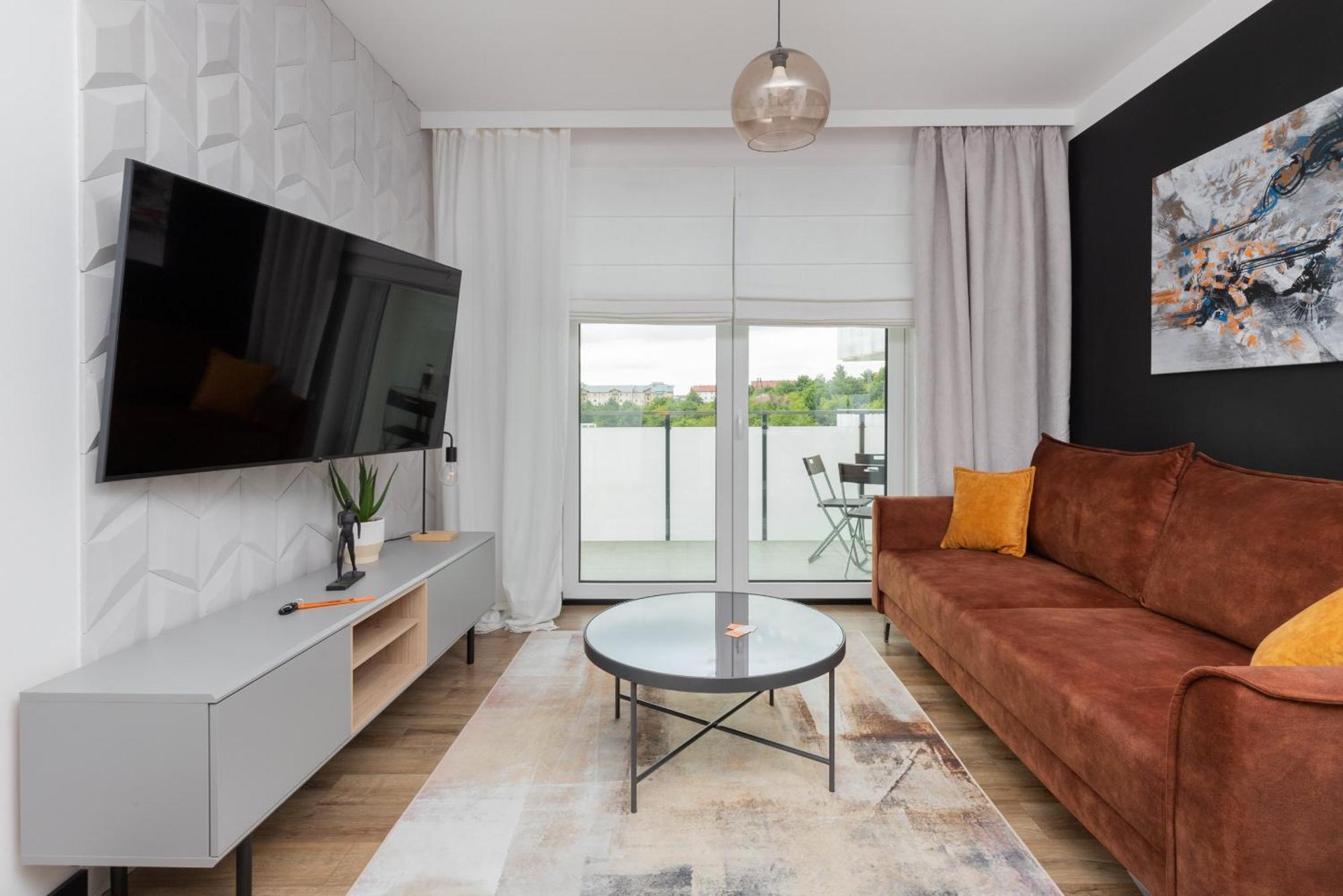 Modern With Balcony And Parking In By Renters Apartment Gdansk